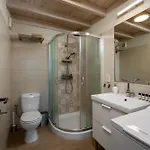 Over The Sea Apartment